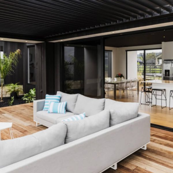 Premium quality louvres new zealand-NZ Louvres-outdoor seating louvres close up Premium quality louvres new zealand-NZ Louvres-outdoor seating louvres close up